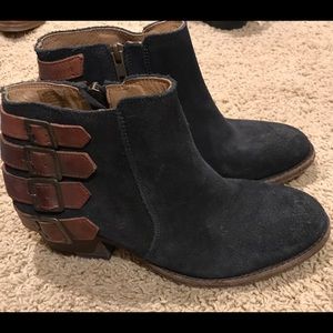 Handcrafted Bootie